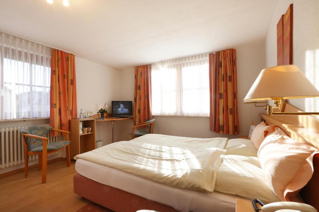 Hotel Pension Stern Bad Buchau Δωμάτιο φωτογραφία
