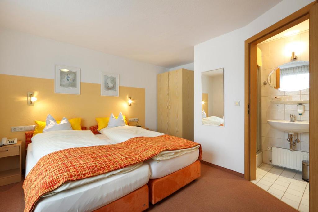 Hotel Pension Stern Bad Buchau Δωμάτιο φωτογραφία