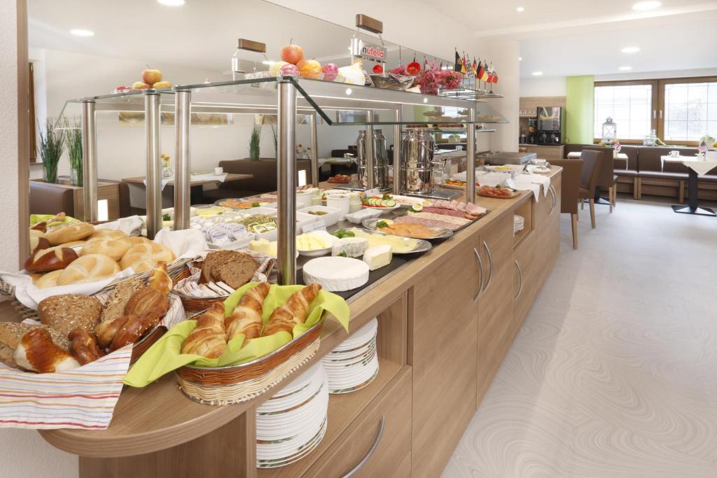 Hotel Pension Stern Bad Buchau Εξωτερικό φωτογραφία